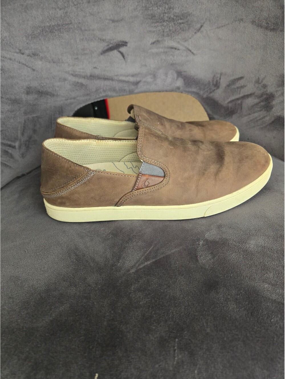 OluKai Kahu Ili Men's Size 10 Brown Leather Slip On Sneakers Drop-In Heel Shoes
